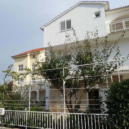 Apartments Bojanic Vodice Ngoại thất bức ảnh
