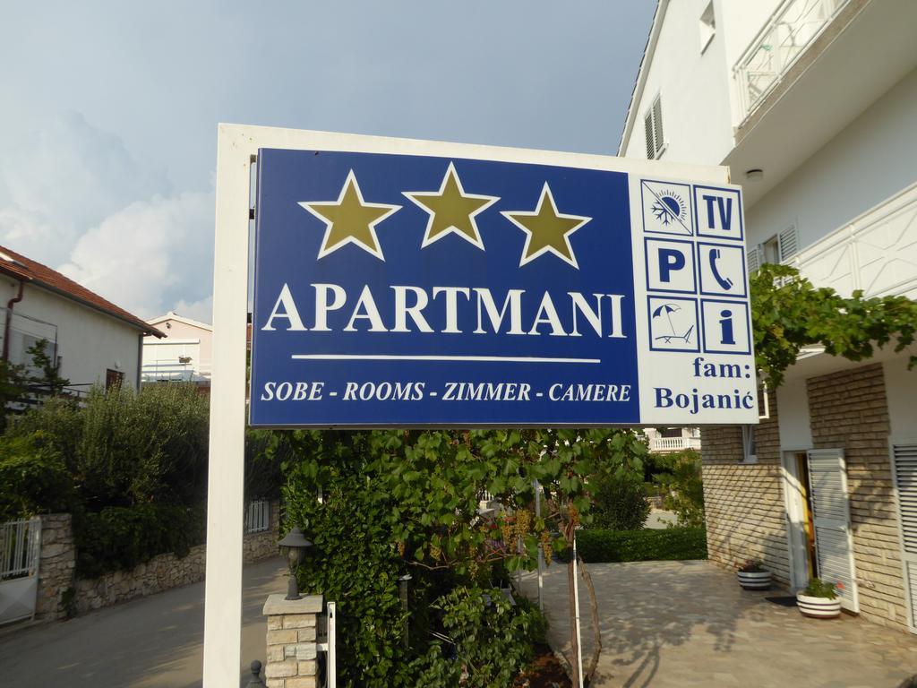Apartments Bojanic Vodice Ngoại thất bức ảnh