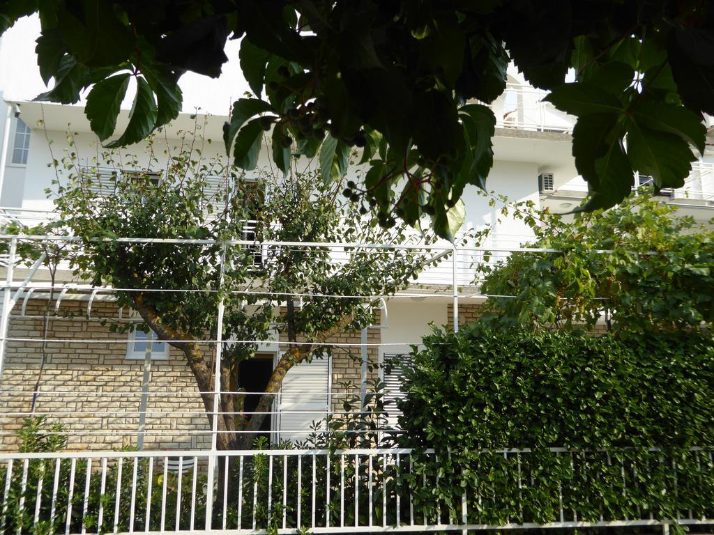 Apartments Bojanic Vodice Ngoại thất bức ảnh