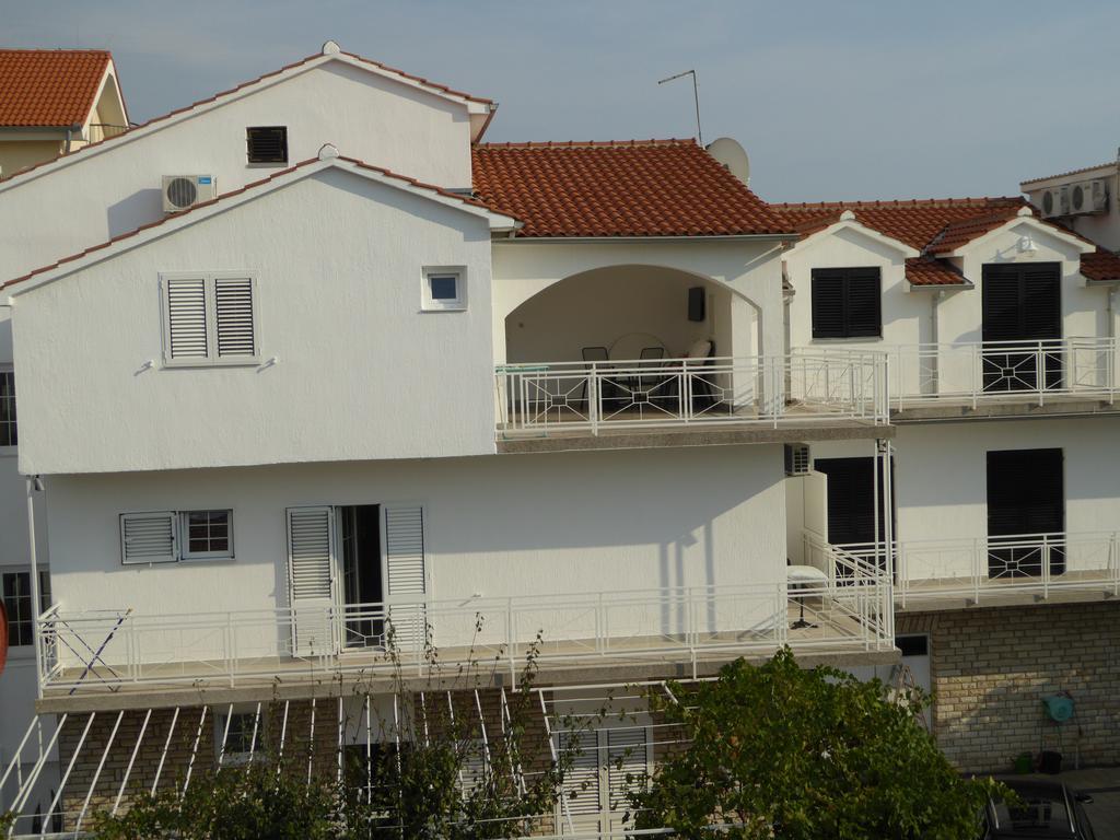 Apartments Bojanic Vodice Ngoại thất bức ảnh