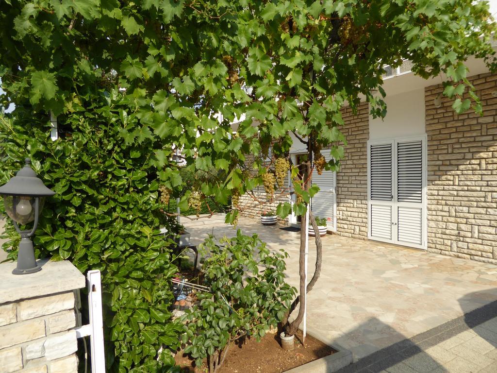 Apartments Bojanic Vodice Ngoại thất bức ảnh