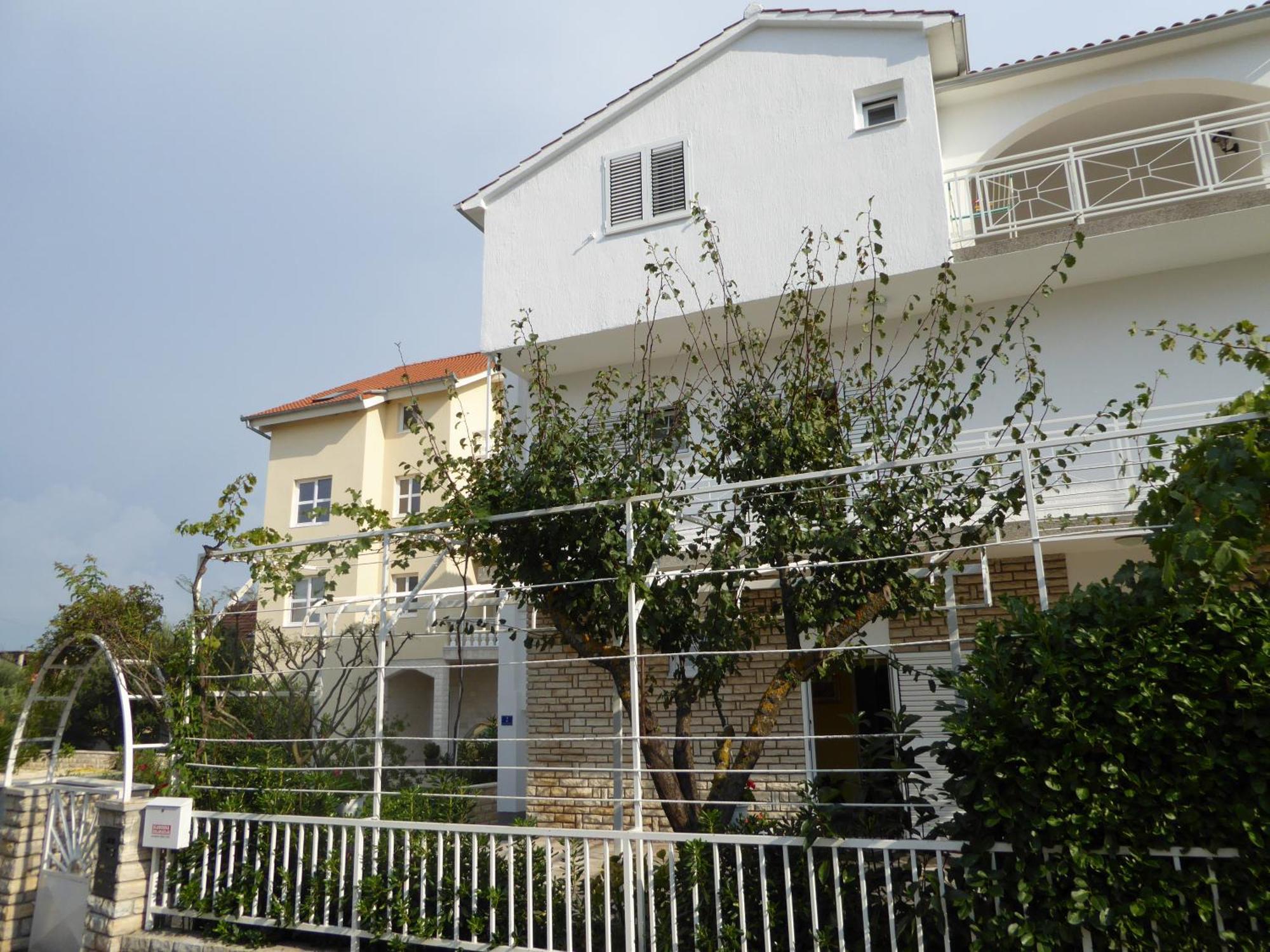 Apartments Bojanic Vodice Ngoại thất bức ảnh
